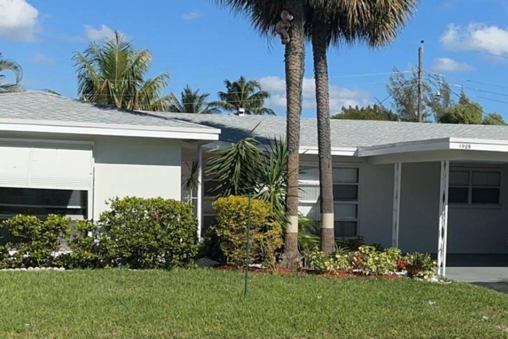 The Manors - Cozy 2 Bedrooms, 2 Baths Fort Lauderdale Dış mekan fotoğraf